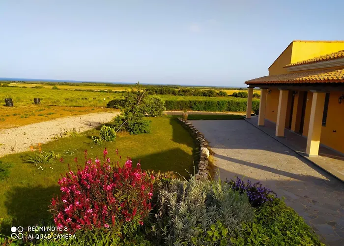 Alloggio per agriturismo S'incant'e Sinis *